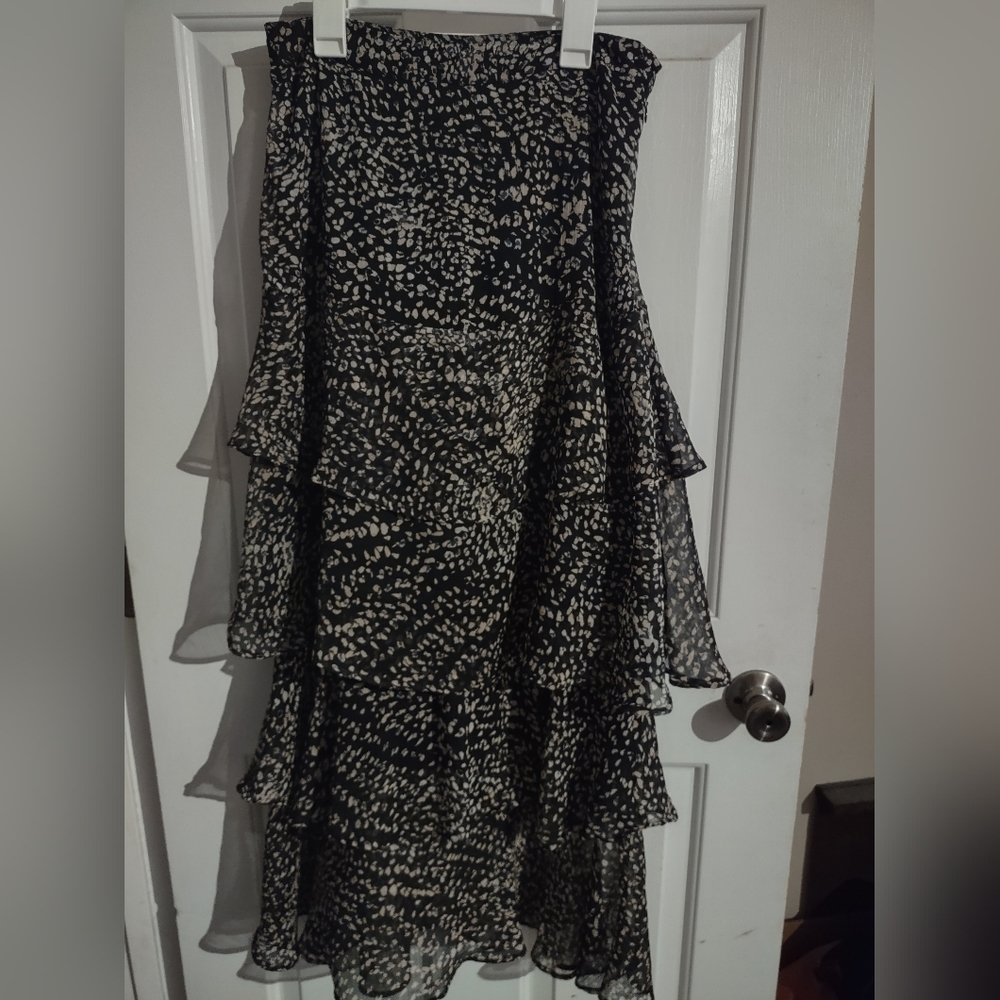 HM tiered ruffle chiffon skirt size 8
